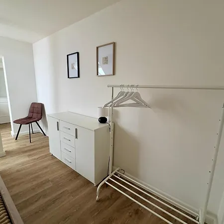 Ac & Free Parking In Center Apartman